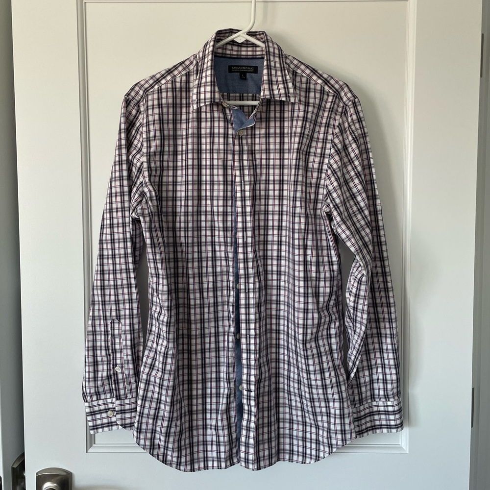 Banana Republic Men’s Tailored Slim Fit Shirt (size L) - EUC